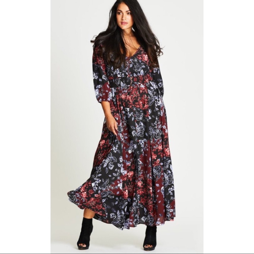 ✨SOLD ✨City Chic Floral Rose Puzzle Printed Maxi Dress
